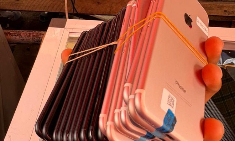 Efokeke | All iPhones are available for an affordable price