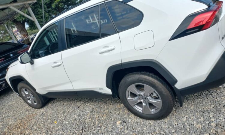 Efokeke | Visit our garage for any car of your choice. We just have what you need