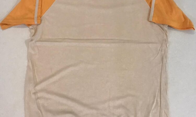 Efokeke | Elegant T-shirts for both men and women – Soft and Stylish