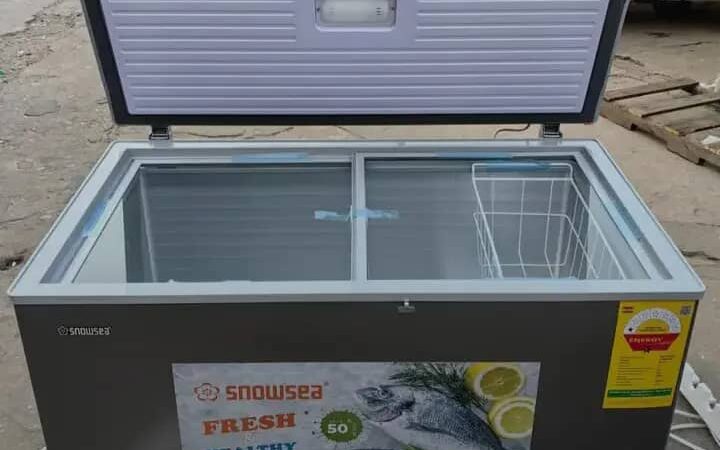 Efokeke | All kinds of Fridges are available here. Don’t waste time let’s do business