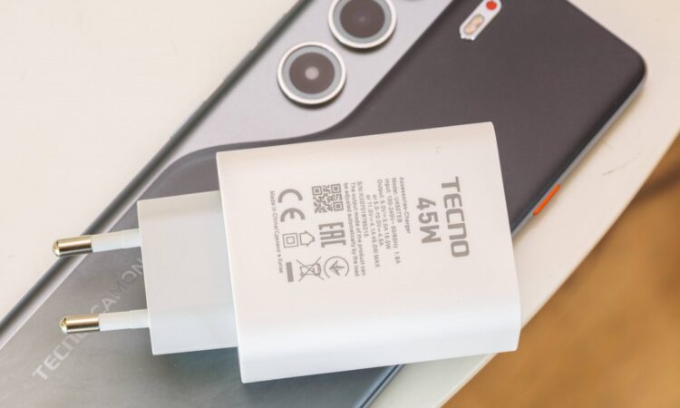 Efokeke | Buy Tecno Camon 40 Pro here