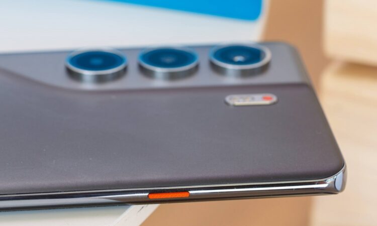 Efokeke | Buy Tecno Camon 40 Pro here